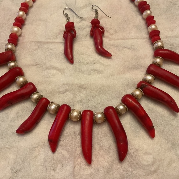 Red Genuine Coral white pearl beads Necklace Earrings set - Picture 5 of 12